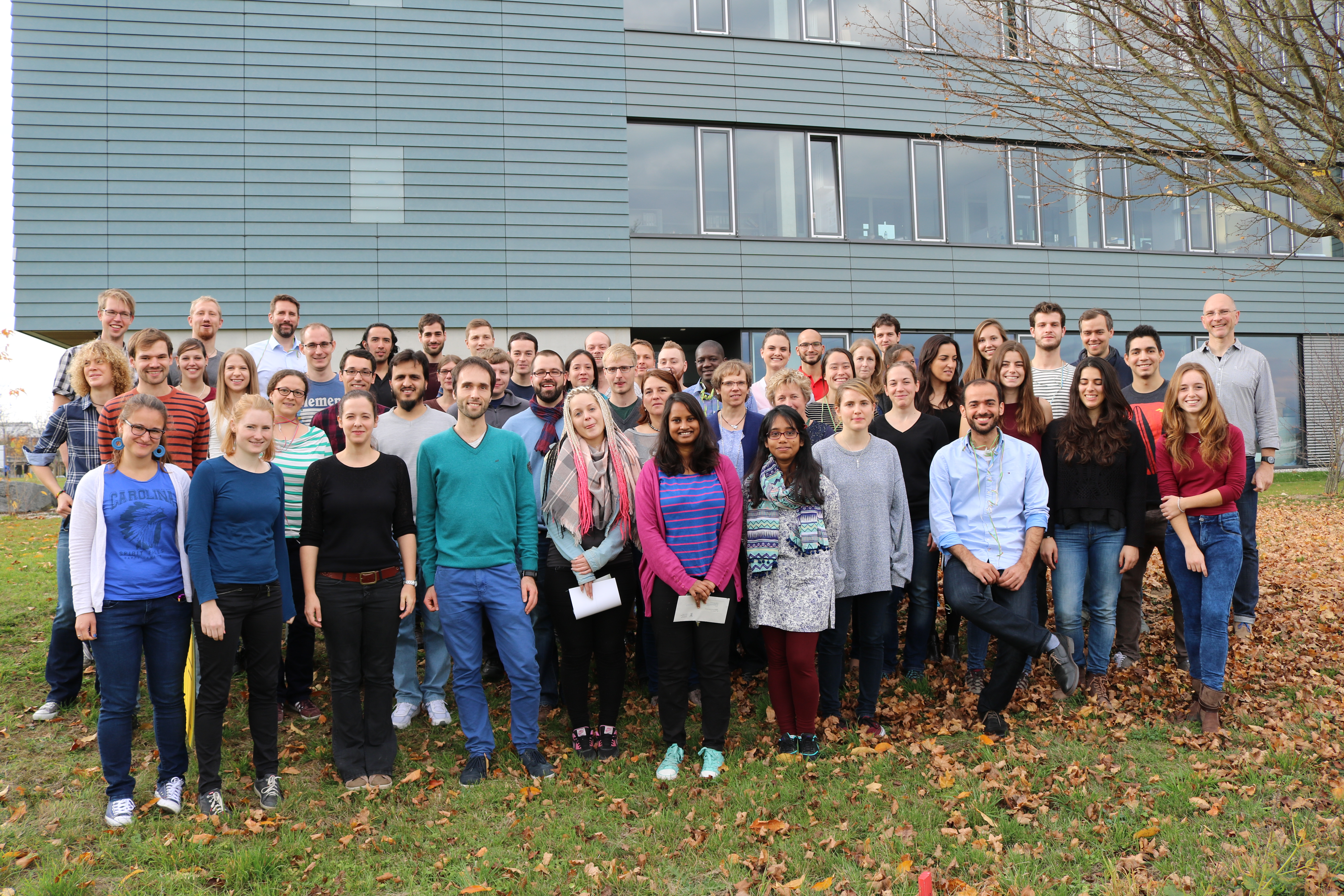 Gruppenfoto 2015 Lehrstuhl Biomedizinische Mikrotechnik